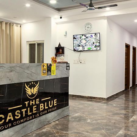 The Castle Blue Hotel Грейтър Нойда Екстериор снимка