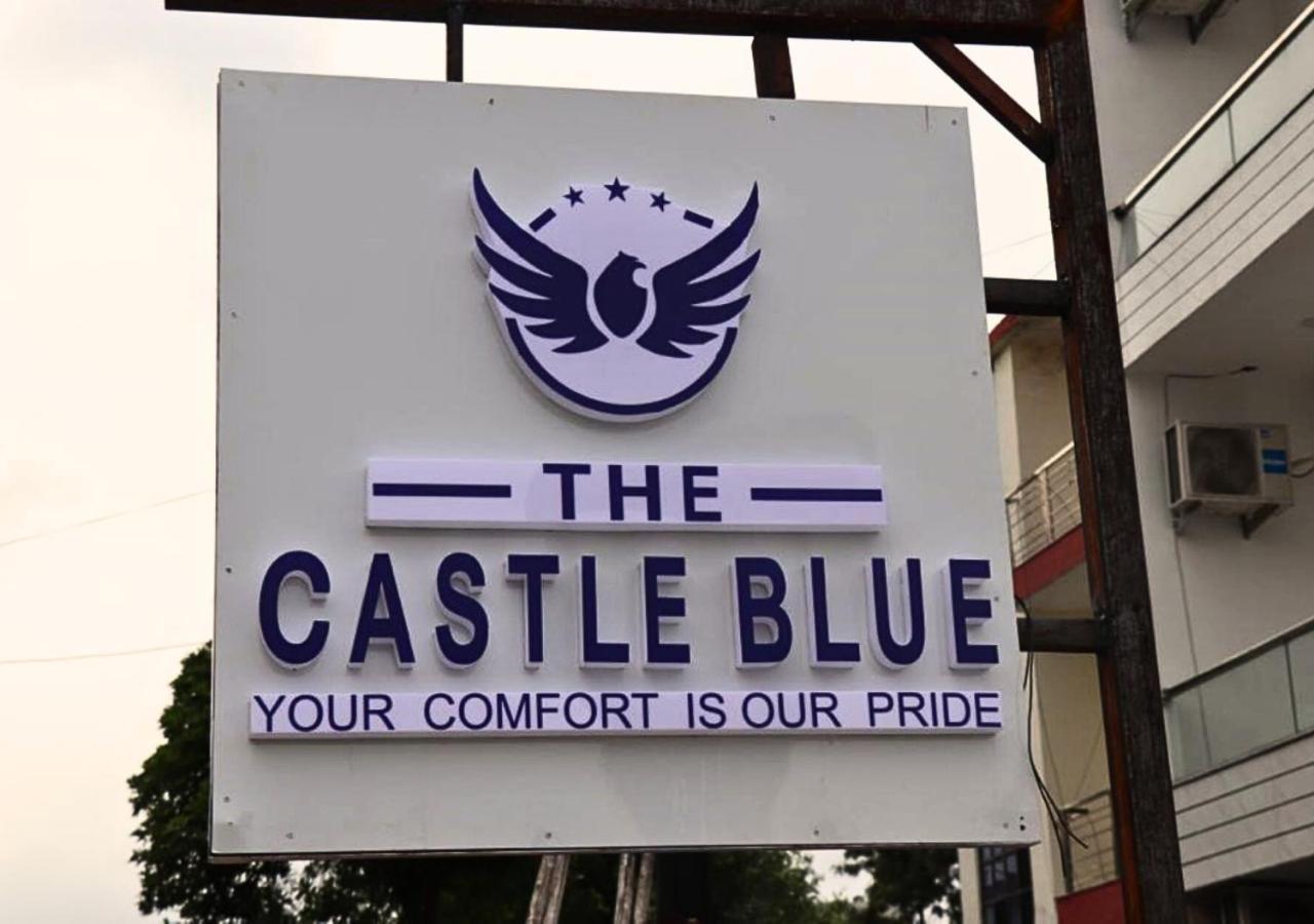 The Castle Blue Hotel Грейтър Нойда Екстериор снимка